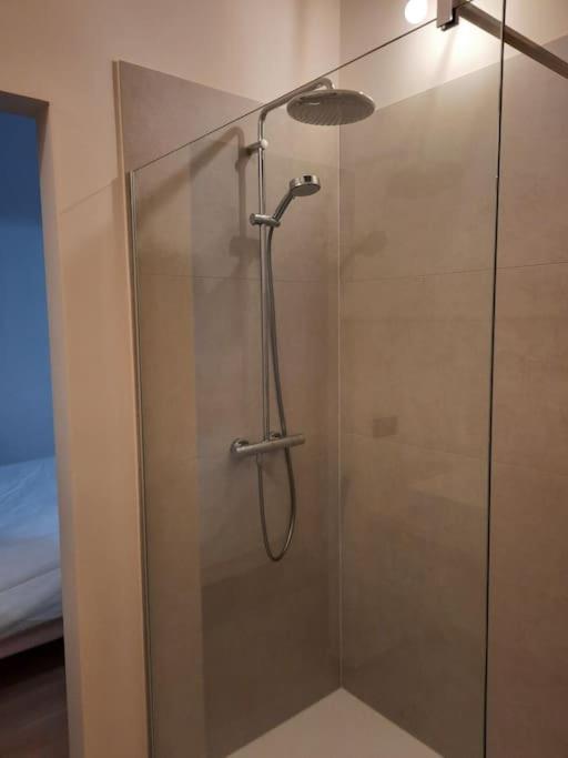 Komo Hill Stays - Guestroom Komo Cosy Kruisem Εξωτερικό φωτογραφία