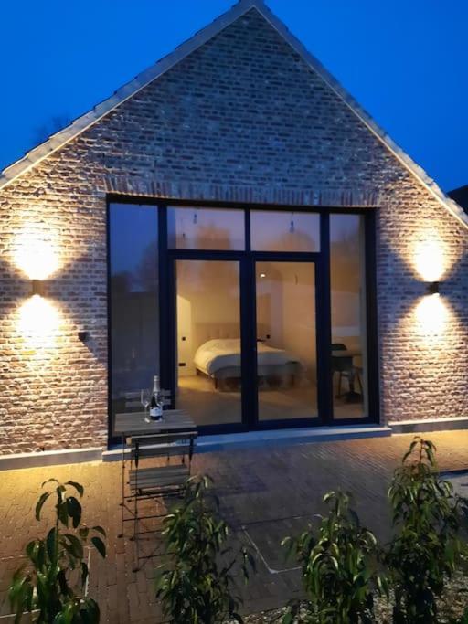 Komo Hill Stays - Guestroom Komo Cosy Kruisem Εξωτερικό φωτογραφία